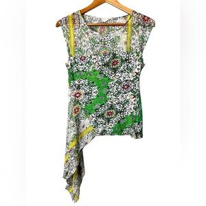 Anthropologie Green and Yellow Patterned Short Sleeve Top